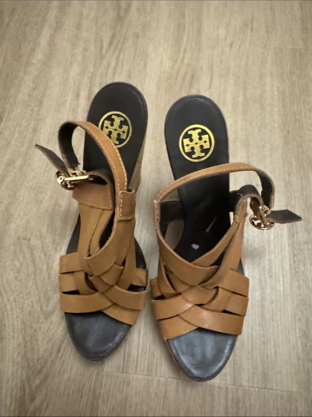 Tory Burch Tan Woven Leather Slingback Heels with Gold Logo